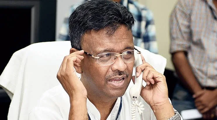 বেআইনি নির্মাণ নিয়ে অভিযোগ করায় মারধর, 'টক টু মেয়র'-এ প্রাণ সংশয়ের অভিযোগ মহিলার