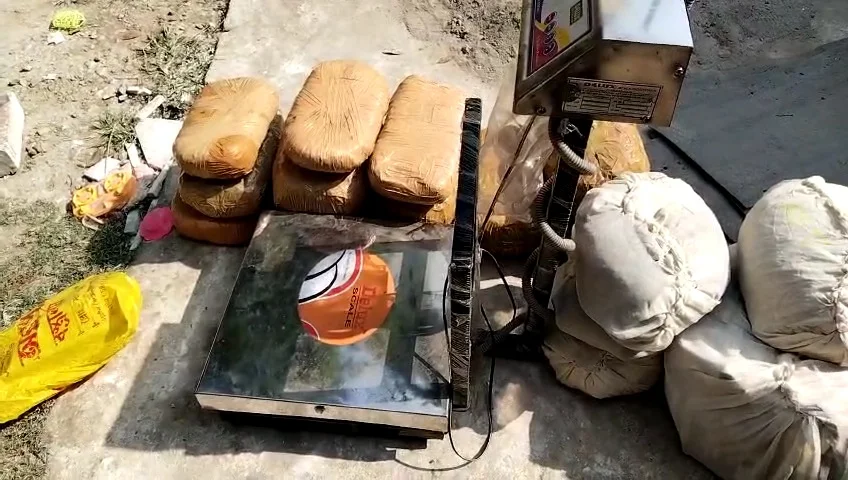 অপহরণের অভিযোগে হাওড়ায় ধৃত ফুচকা বিক্রেতা ,  সাঁকরাইলে উদ্ধার গাঁজা