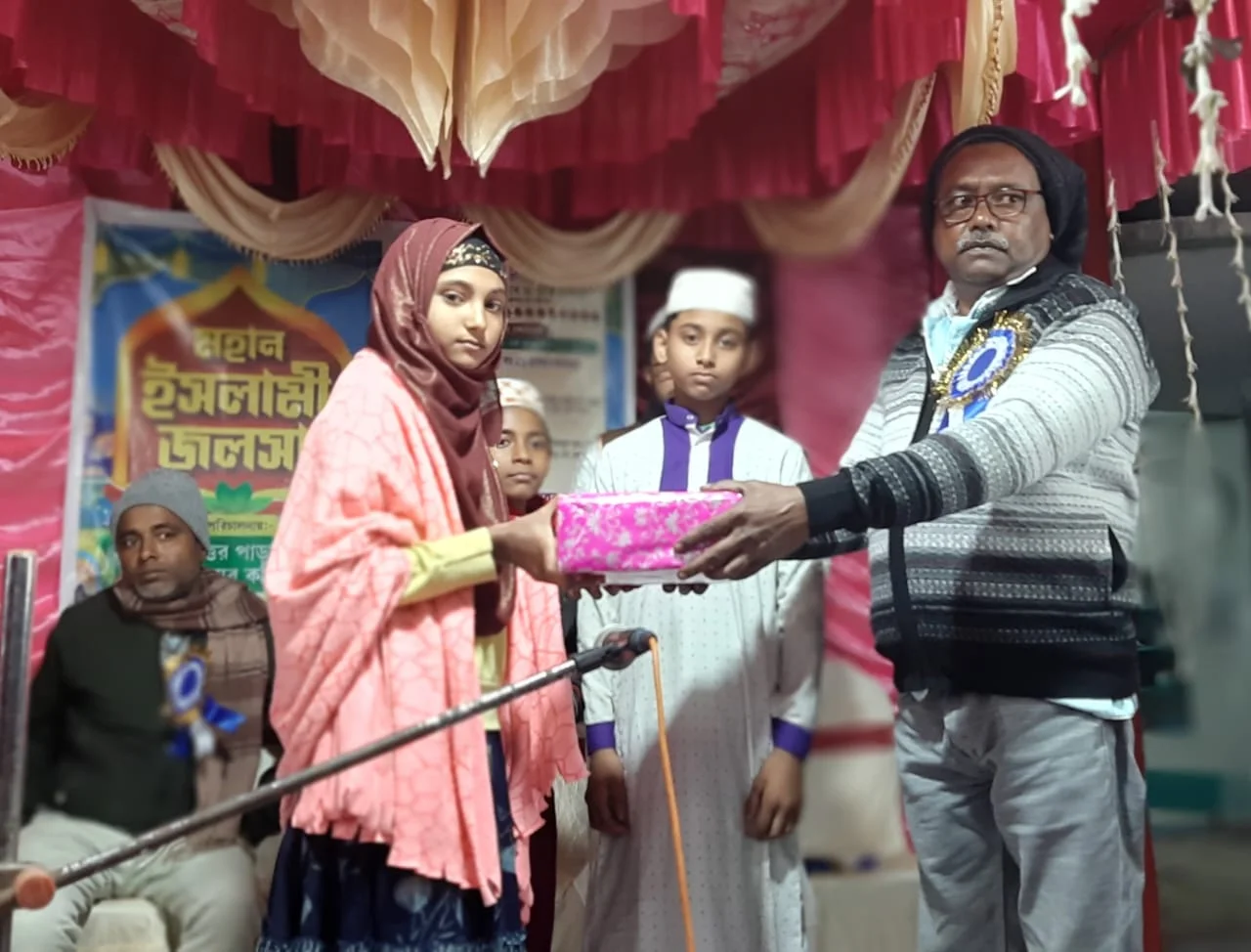 মক্তব কেন্দ্রিক দ্বীনি শিক্ষায় আমাদের জোর দিতে হবে