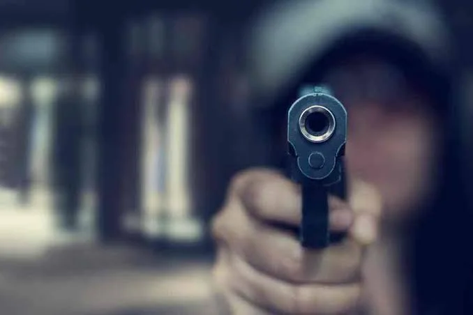 শিকাগো শহরে বন্দুকবাজের হামলা, গুলিবিদ্ধ হয়ে মৃত্যু ৮