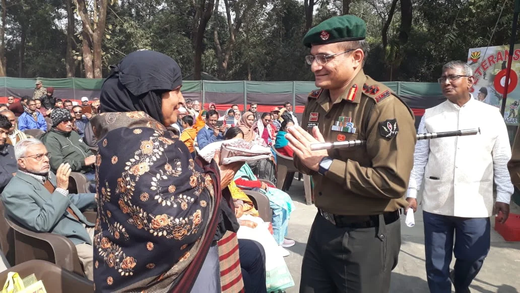 অবসরপ্রাপ্ত সৈনিক ও বীর যোদ্ধাদের পরিবারকে ভেটারেন্স দিবসে সম্মাননা জ্ঞাপন