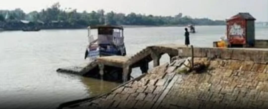 কুলতলির কাঁটামারির বেহাল জেটির দ্রুত সংস্কারের দাবি স্থানীয়দের