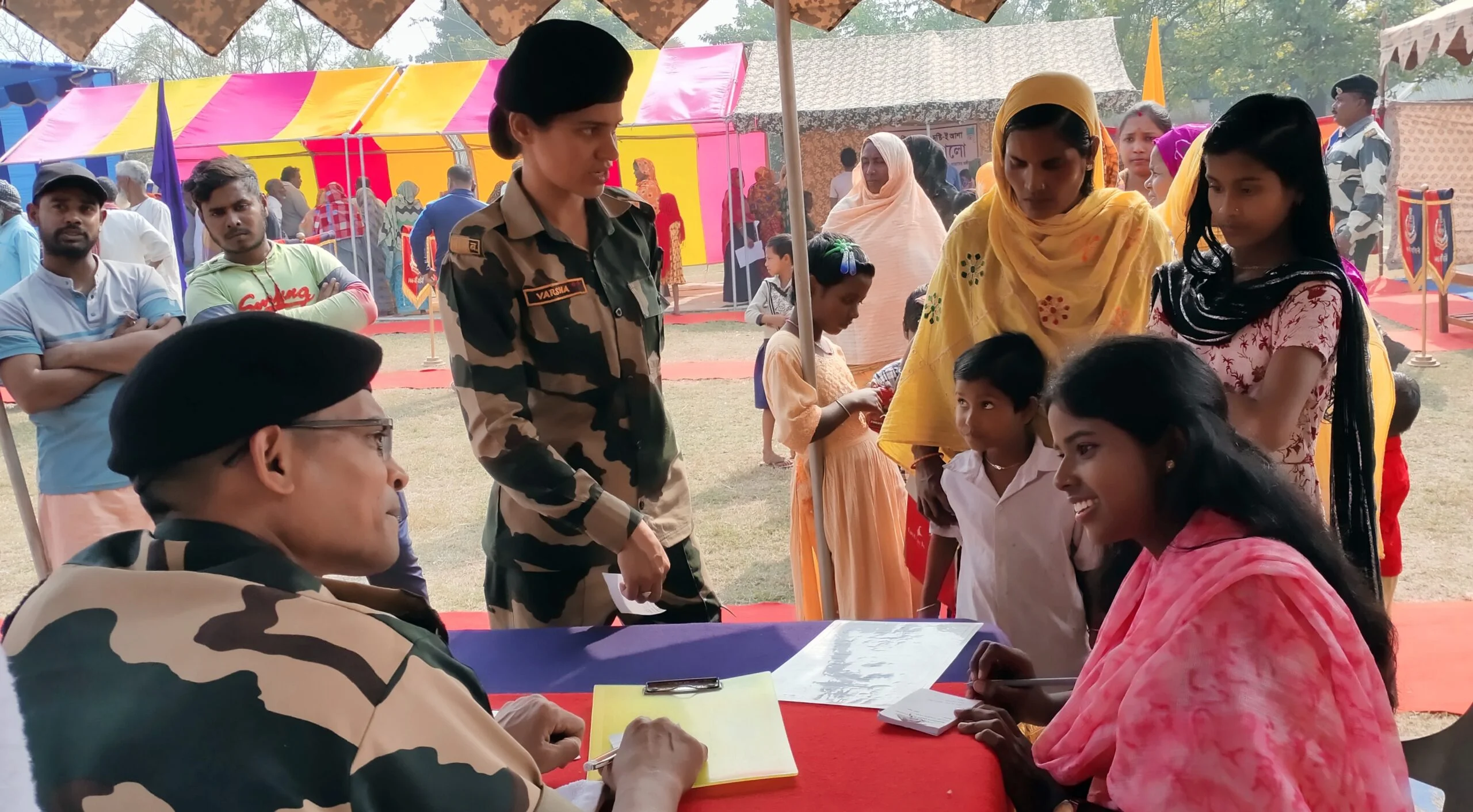 সীমান্তে বিএসএফ-এর ফ্রি মেডিক্যাল ক্যাম্পে, চিকিৎসা পেয়ে খুশি বাসিন্দারা