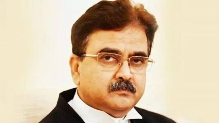 প্রাথমিক নয়, এবার শিল্প-শ্রমিক সংক্রান্ত মামলা শুনবেন বিচারপতি গঙ্গোপাধ্যায়