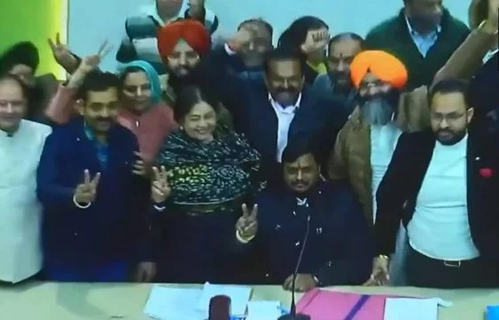 চণ্ডীগড়ে নতুন মেয়র হলেন বিজেপির মনোজ সোনকার