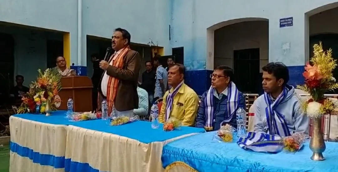 জয়নগর পি সি পাল স্কুলে আধুনিক মানের শৌচালয়ের উদ্বোধন 