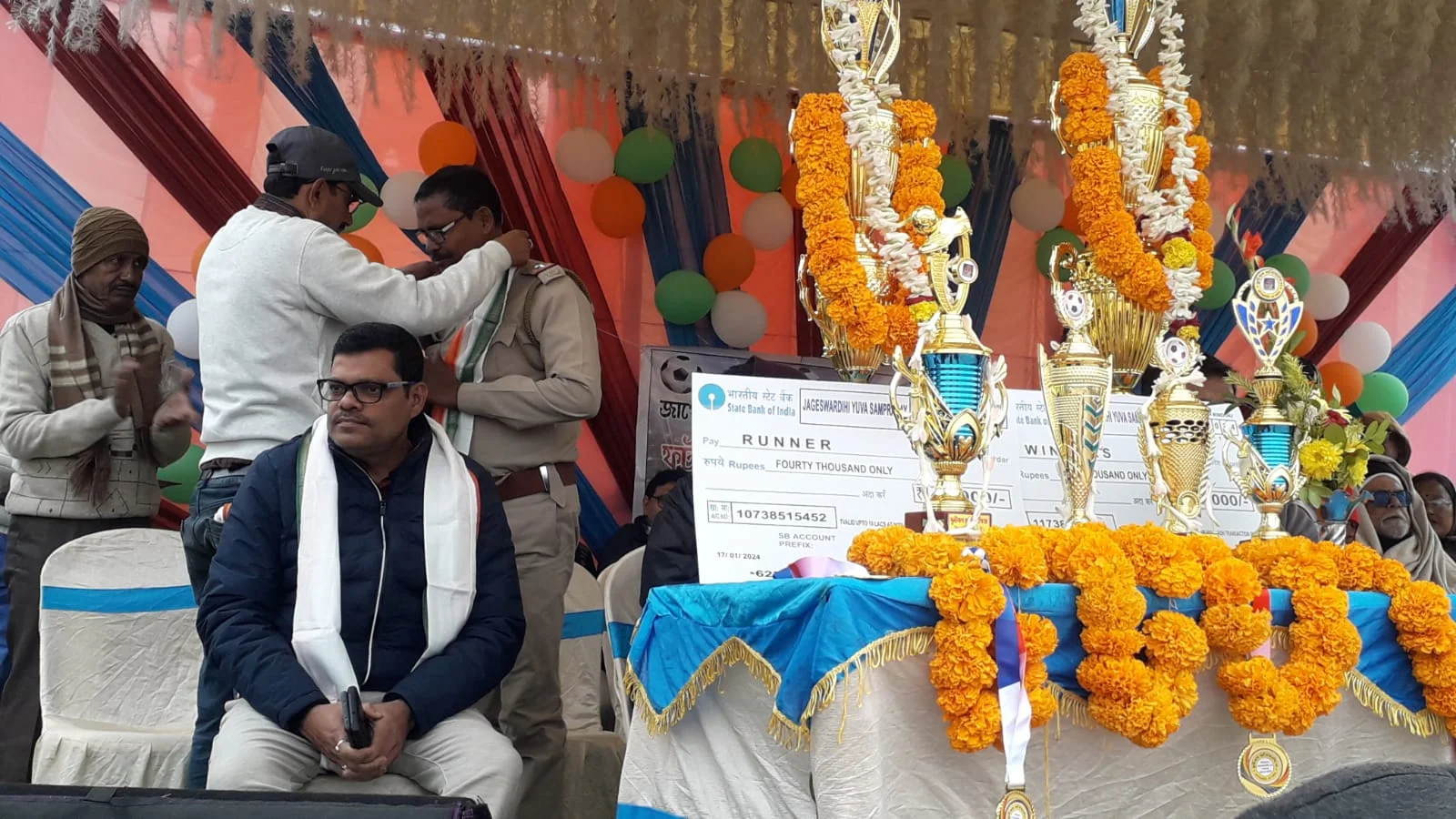 ফুটবল প্রতিযোগিতায় জয়ী জেএসডাব্লু স্পোর্টিং