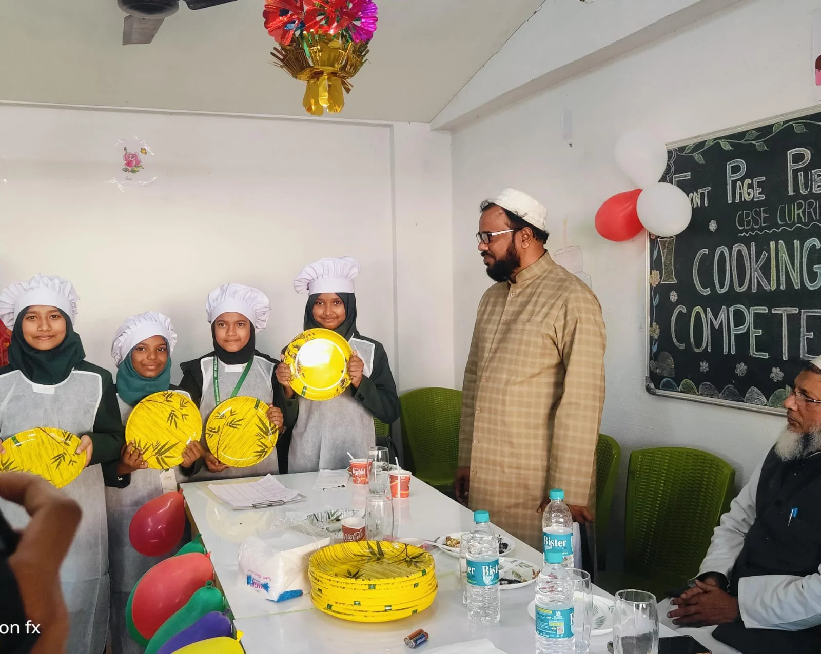 ফ্রন্টপেজ পাবলিক স্কুলে অনুষ্ঠিত হল রান্না প্রতিযোগিতা