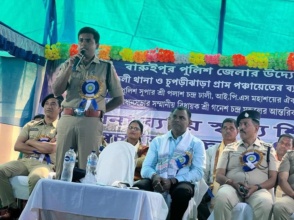 কুলতলিতে ম্যানগ্রোভ রক্ষায় কড়া হুঁশিয়ারি জেলা পুলিশ সুপারের