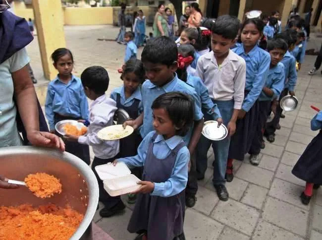 পুষ্টিকর খাবারের জন্য বরাদ্দ বৃদ্ধির দাবি