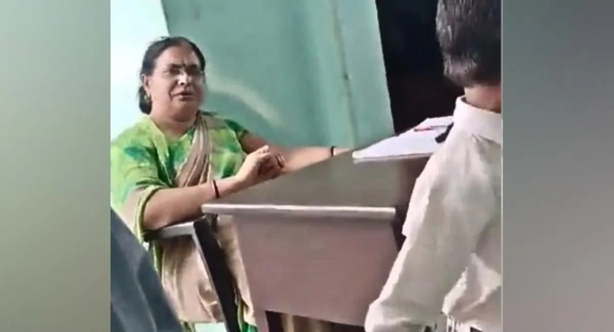 মুসলিম পড়ুয়াকে চড়: ছাত্রদের কাউন্সেলিং না করানোয় ইউপি সরকারকে ধমক সুপ্রিম কোর্টের