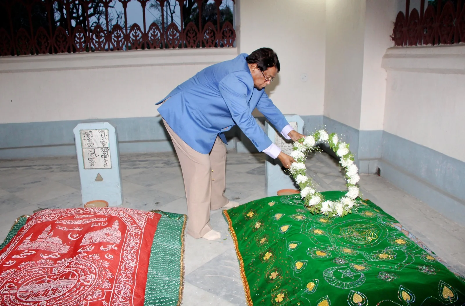 রক্ষণাবেক্ষণ হবে হাজি মহসিনের কবরস্থান