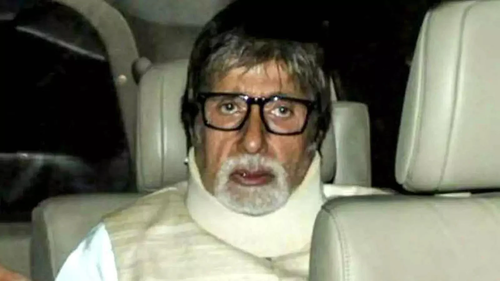 অসুস্থ বিগ বি, হাসপাতালে ভর্তি অমিতাভ বচ্চন