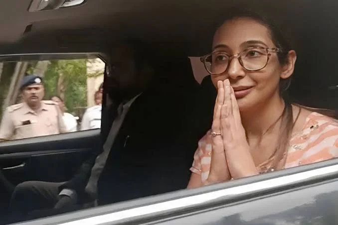 গোপনীয়তা রক্ষা মামলায় সুপ্রিম স্বস্তি পেলেন রুজিরা বন্দ্যোপাধ্যায়