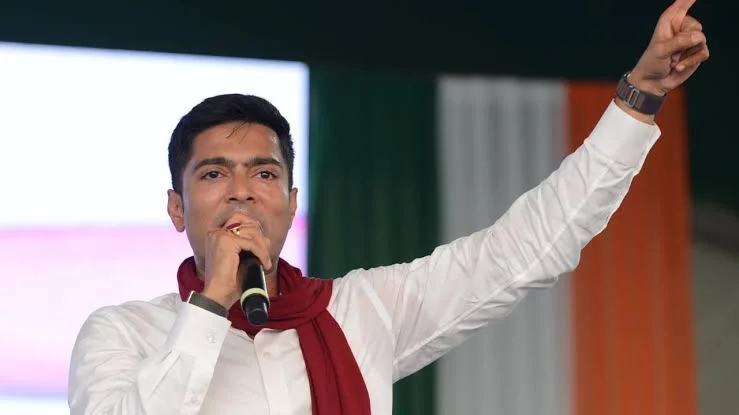 কেন্দ্রীয় এজেন্সি যত বাংলায় আসবে, লড়াই তত তীব্রতর হবে, হুঁশিয়ারি অভিষেকের