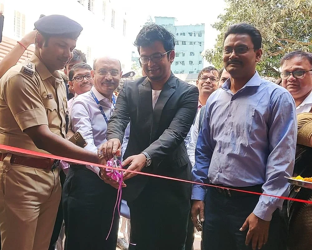 প্রযুক্তির হাত ধরেই বিজ্ঞান গবেষণায় বাড়ছে পড়ুয়াদের আগ্রহ