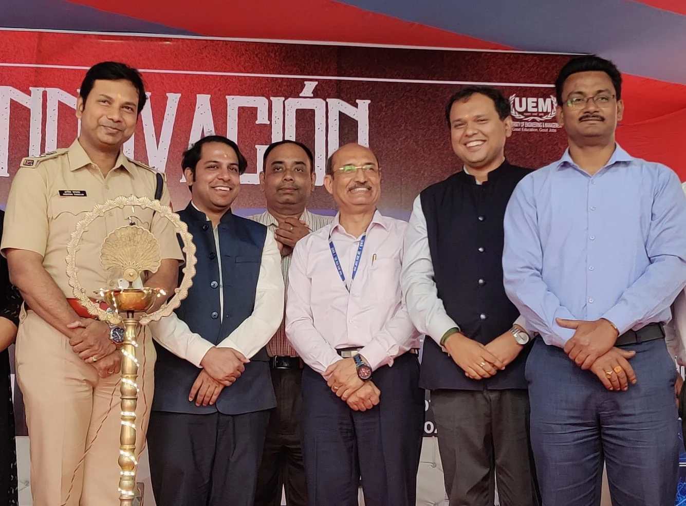 প্রযুক্তির হাত ধরেই বিজ্ঞান গবেষণায় বাড়ছে পড়ুয়াদের আগ্রহ