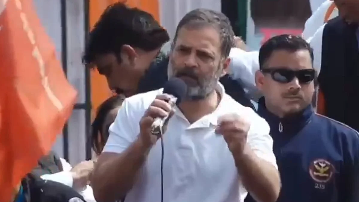 "এটিই কি স্মার্ট সিটির নমুনা?" ইন্দোরে বিষ জলে মৃত্যুর ঘটনায় বিজেপি সরকারকে তীব্র আক্রমণ রাহুলের