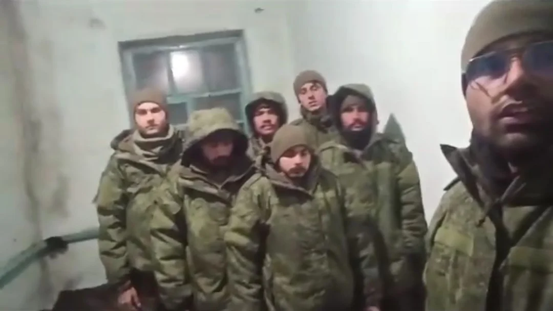 রাশিয়ায় ঘুরতে গিয়ে গ্রেফতার ৭ ভারতীয়, জোরপূর্বক ইউক্রেন যুদ্ধে পাঠানোর অভিযোগ