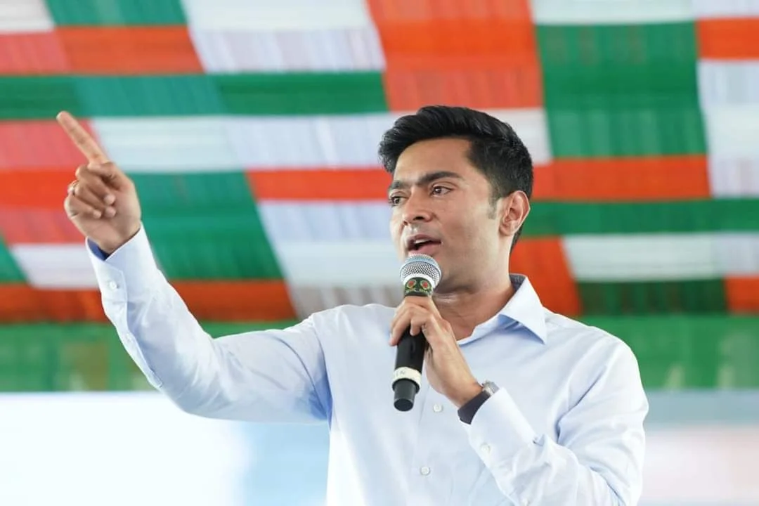 বিজেপিকে শিক্ষা দিন: আর্জি জানালেন অভিষেক