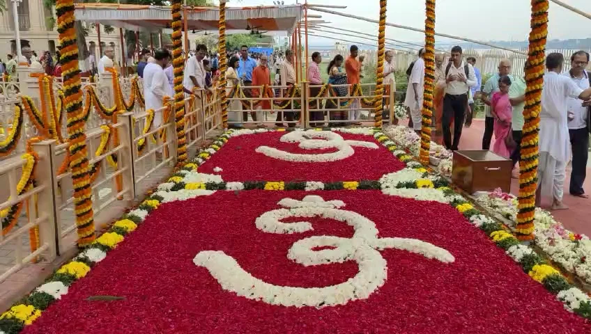 বেলুড় মঠে আজ স্মরণানন্দজীর স্মরণসভা, চলছে ভান্ডারা অনুষ্ঠান