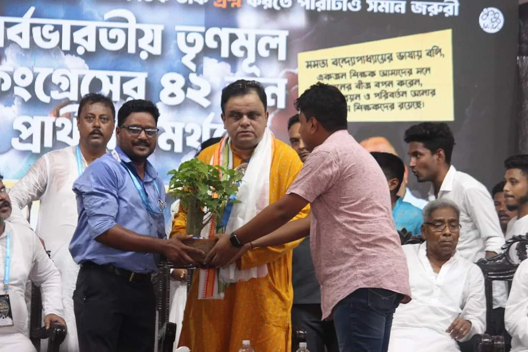 জামানত বাজেয়াপ্ত হবে যিনি অভিষেকের বিরুদ্ধে দাঁড়াবেন : ব্রাত্য বসু