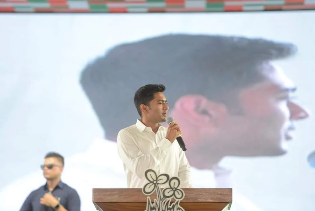 মানুষ জোড়া ফুলে ভোট দিয়ে বিজেপিকে ভোকাট্টা করবে: অভিষেক