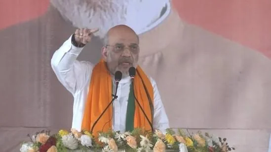 বাংলায় প্রচারে এসে ফের 'সোনার বাংলা'র স্বপ্ন ফেরি করলেন অমিত শাহ