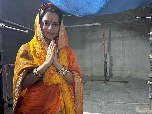 'প্রাউড হিন্দু, গরুর মাংস খাই না', 'গুজব' বির্তকে জবাব কঙ্গনার