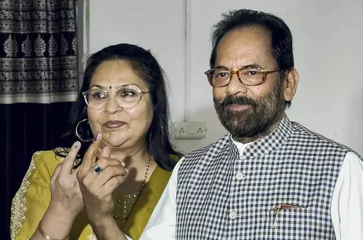 বিক্ষিপ্ত ঘটনা থেকে ভোট বয়কট, অশান্তির মধ্যে দিয়ে সম্পন্ন প্রথম দফার নির্বাচন