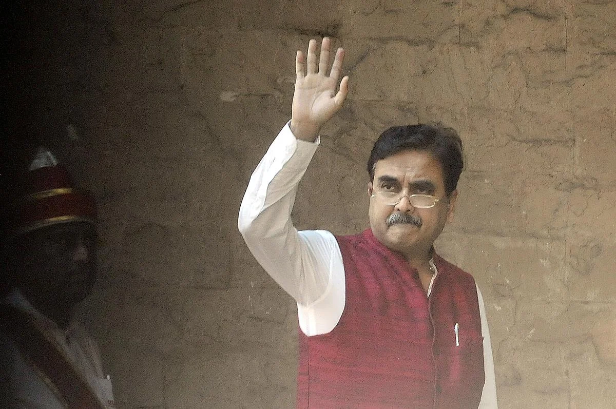 উচ্চ আদালতে স্বস্তি প্রাক্তন বিচারপতি অভিজিৎ গাঙ্গুলির