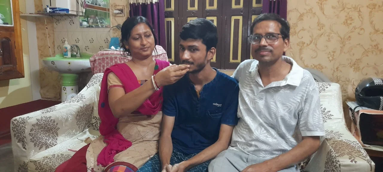 উচ্চ মাধ‍্যমিকে বীরভূম জেলায় সাফল‍্যে জোড়া মুকুট