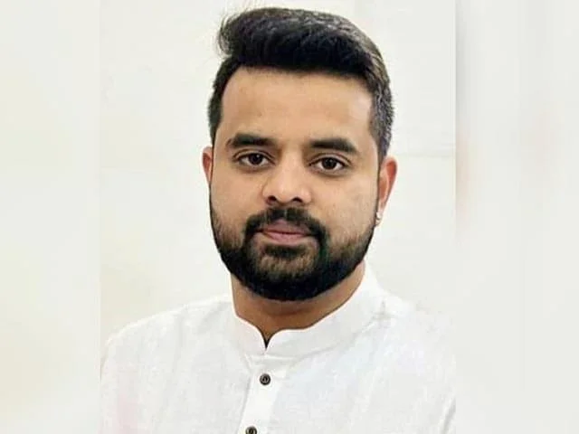 ফের রেভান্নার পাসপোর্ট বাতিলের আর্জি, মোদিকে দ্বিতীয় চিঠি দিলেন সিদ্দারামাইয়া