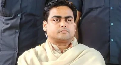 স্মার্ট ক্লাস রুমের জন্য তহবিল প্রদান- শান্তনুর বিরুদ্ধে মিথ্যা প্রচারের অভিযোগ