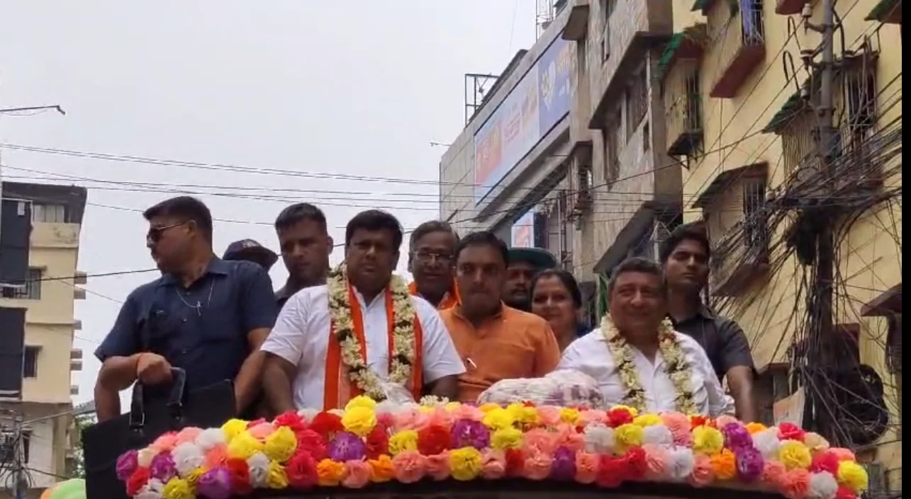 হাওড়ায় আজ শেষ লগ্নের প্রচারে ব্যস্ত সব রাজনৈতিক দল
