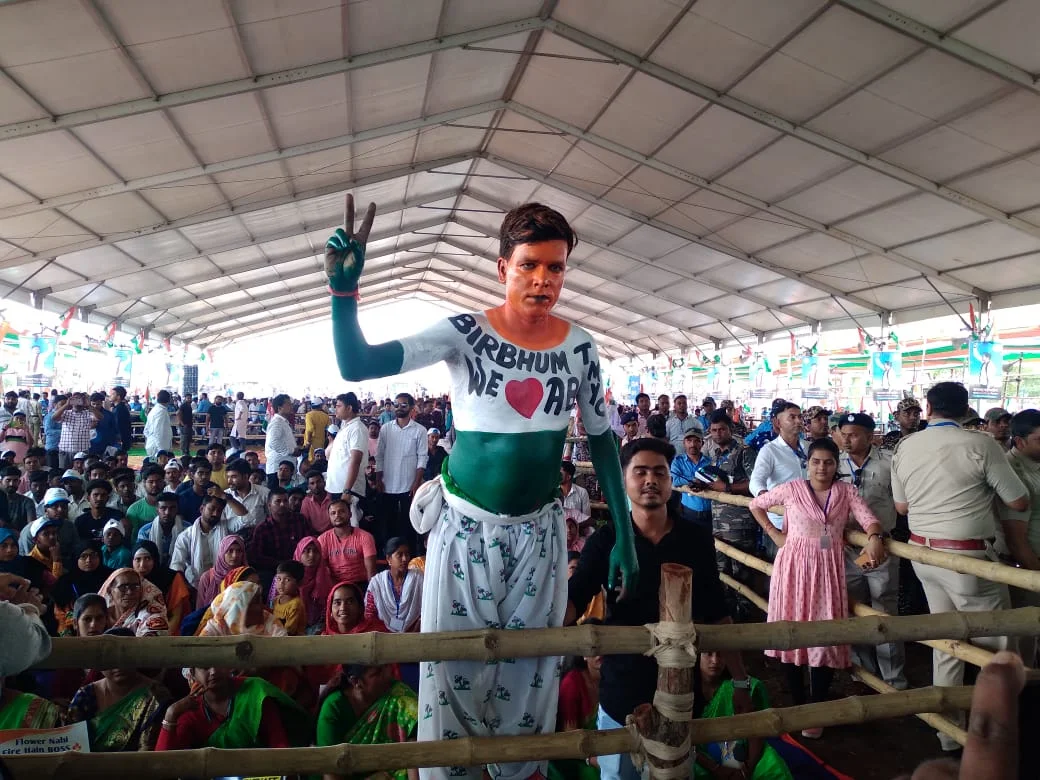 বিজেপির সন্দেশখালির বেলুনে আলপিন: অভিষেক