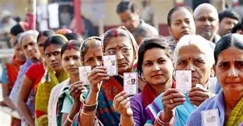 বিক্ষিপ্ত অশান্তির মধ্য দিয়ে শুরু ভোটগ্রহণ, বাংলায় সকাল ৯ টা পর্যন্ত ভোট পড়ল ১৫.৮৫ শতাংশ