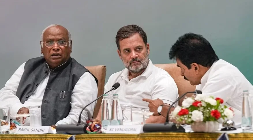 বিরোধী দলনেতা রাহুল! প্রস্তাব পাশ করল কংগ্রেস ওয়ার্কিং কমিটি