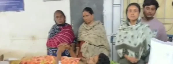 মানুষের পাশে শহর যুব তৃণমূল কংগ্রেসের সভাপতি ওয়াসিম