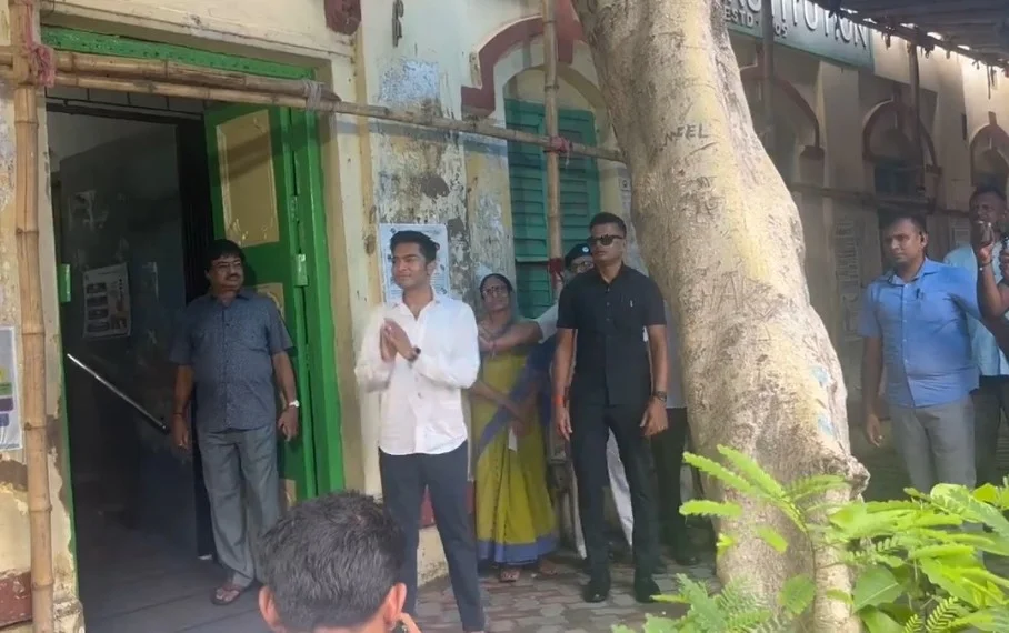 মানুষকে বঞ্চনা করার ফল পাবে বিজেপি ভোট দিয়ে প্রতিক্রিয়া অভিষেকের