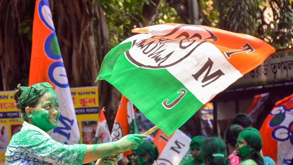 উপনির্বাচনে বাংলায় "হাল্লা বোল" তৃণমূলের