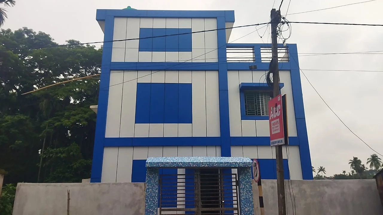 জয়নগরে মোয়া হাব এখনো চালু না হওয়ায় হতাশ মোয়া ব্যবসায়ীরা