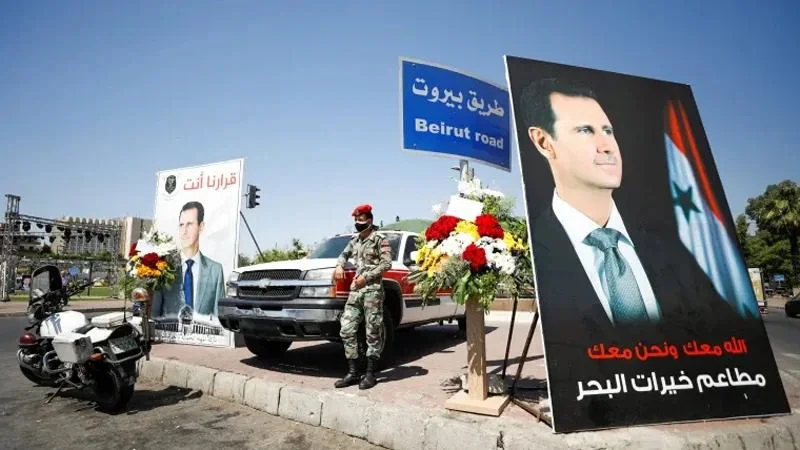 বাশারের ‘আয়নাঘরে’ বন্দি ১৩৭০০০!