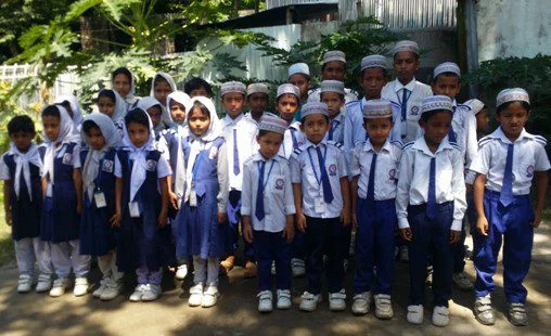 ইংরেজি মডেল মাদ্রাসায় চুক্তিভিত্তিক শিক্ষকদের বকেয়া মেটানো-সহ বেতন দ্বিগুণ করছে রাজ্য