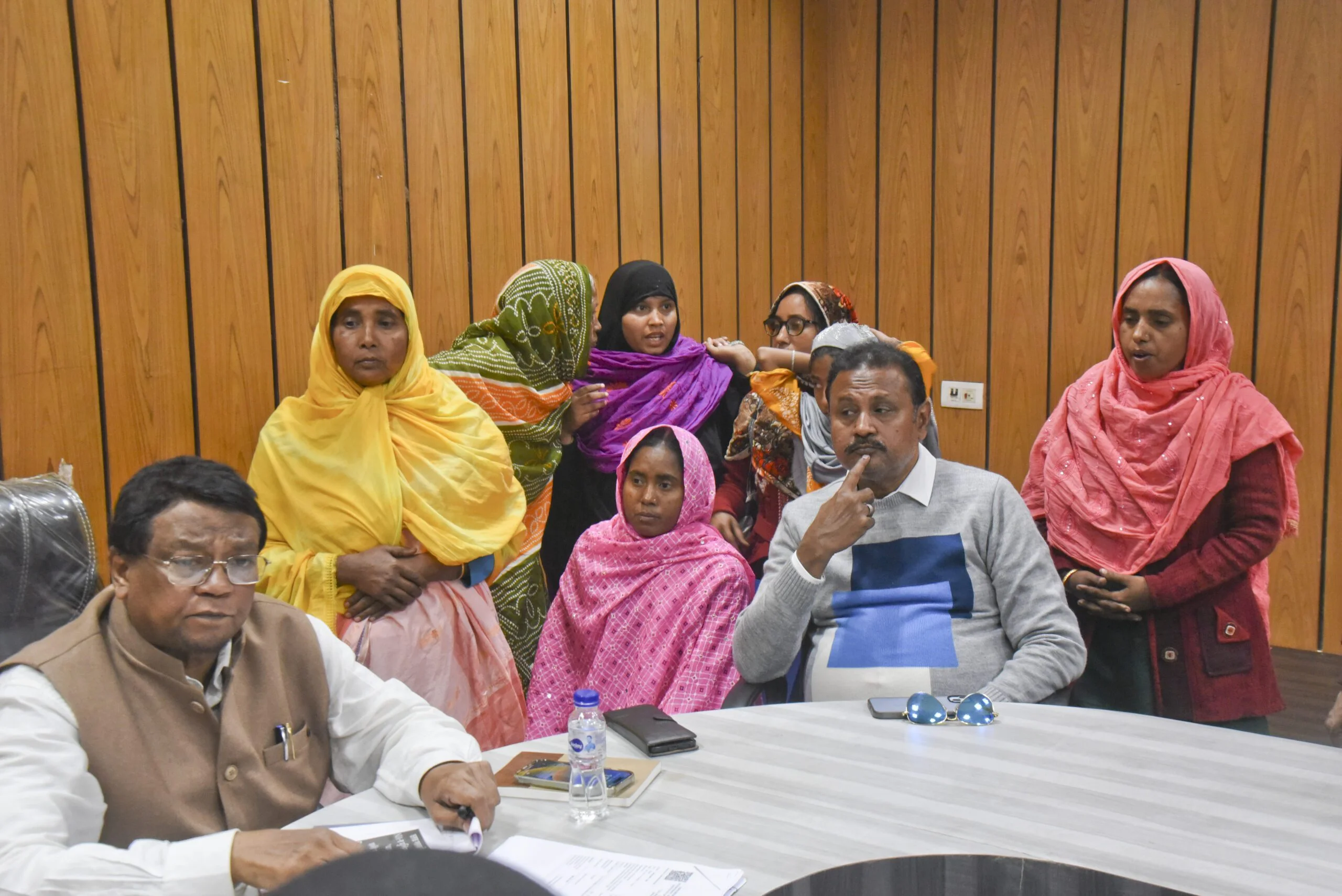 সংখ্যালঘু কমিশনে ইনসাফ চেয়ে ‘জঙ্গি’ তকমা প্রদত্ত তিন পরিবার