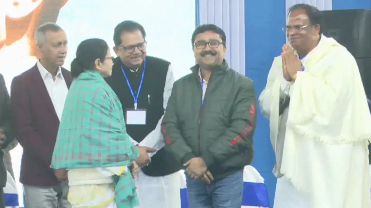 সপ্তাহান্তে উত্তরবঙ্গকে জোড়া উপহার মুখ্যমন্ত্রীর, শিলান্যাস মহাকাল মন্দিরের