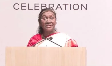 ভবিষ্যৎ আরও নাটকীয় হতে চলেছে: কৃত্রিম বুদ্ধিমত্তা নিয়ে মন্তব্য রাষ্ট্রপতির