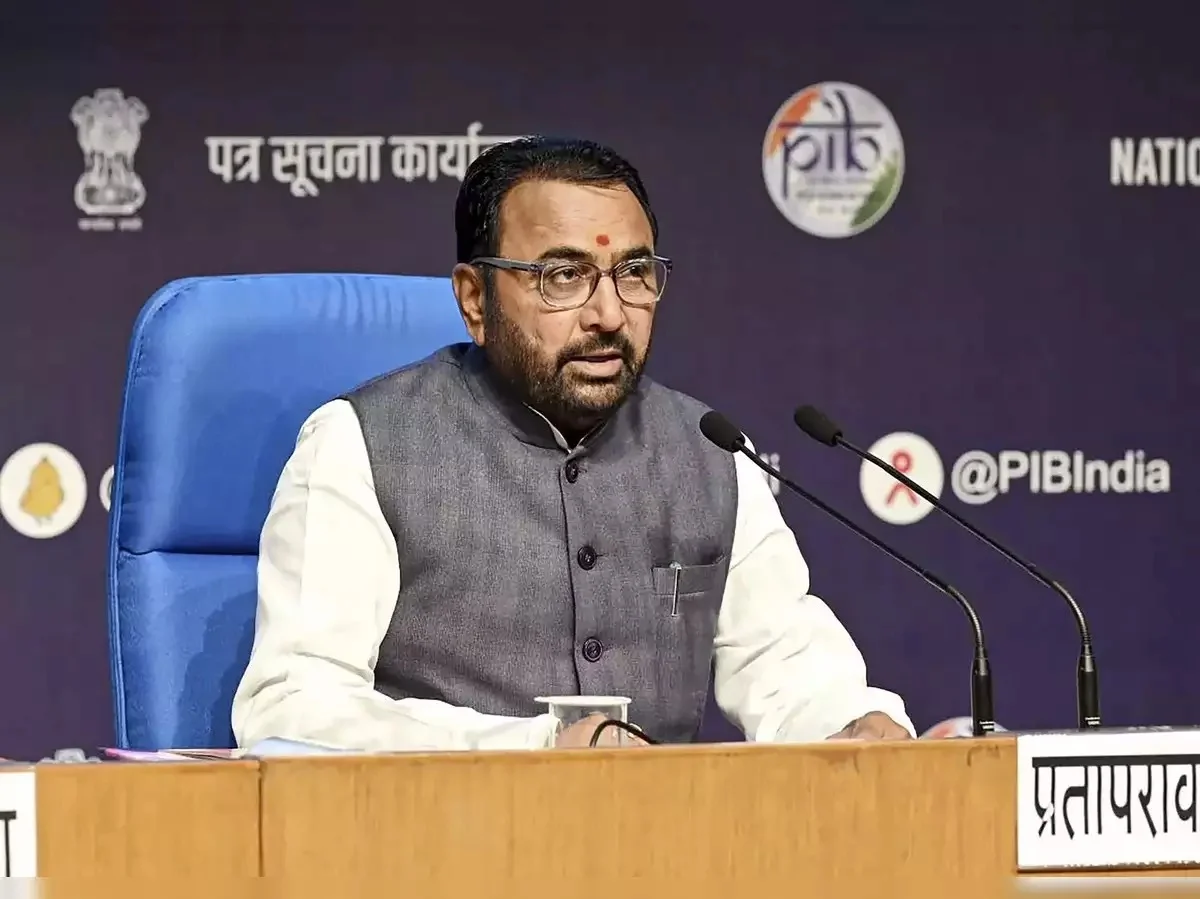 ৫-৬ মাসেই ভারতীয় বাজারে মিলবে ক্যানসার ভ্যাকসিন, বড় দাবি কেন্দ্রীয় মন্ত্রীর