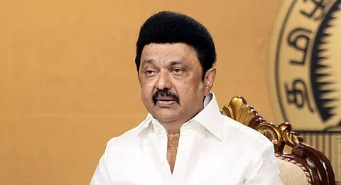 বহু ভাষাকে গিলে খেয়েছে হিন্দি, ‘ভাষাযুদ্ধে’র ডাক দিলেন স্ট্যালিন