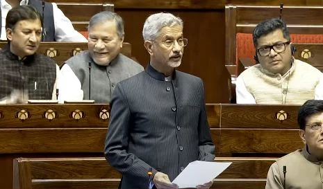 চলতি বছর ৩ হাজারের বেশি ভারতীয়কে বহিষ্কার করেছে আমেরিকা, সংসদে জানালেন বিদেশমন্ত্রী